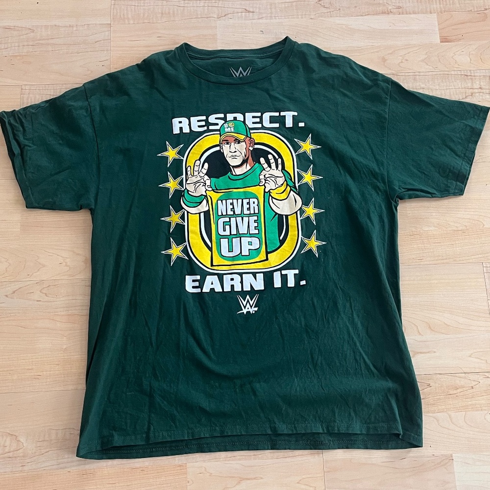 John Cena “Never Give Up” Tshirt XL Green WWE WWF Short Sleeve 232